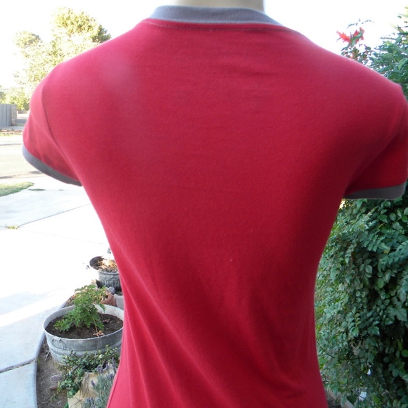 Ladies  short sleeved Tee Shirt NWT - Picture 3 of 6